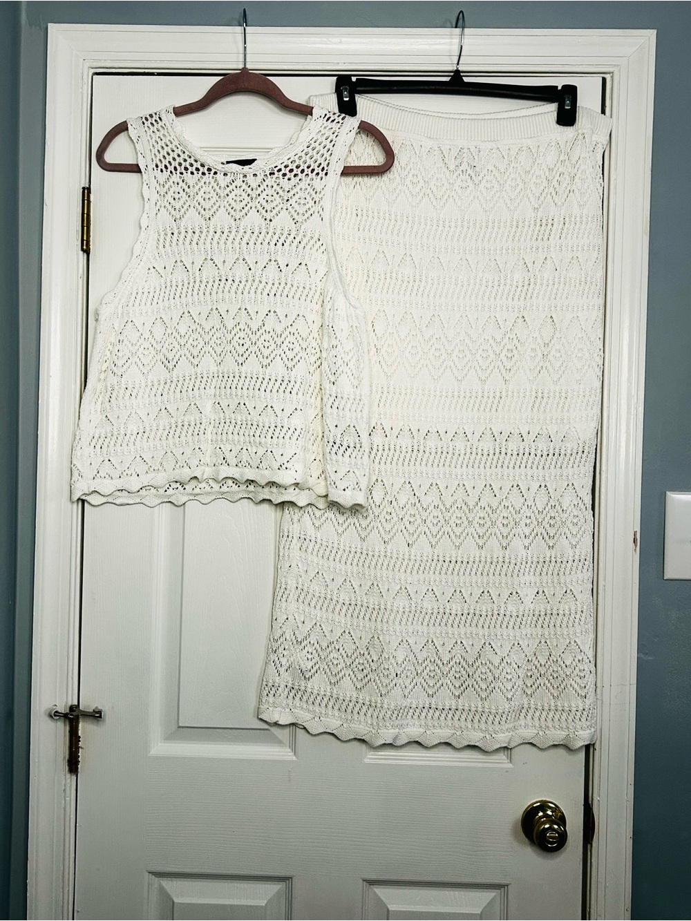 Gap White Crochet Knit Tank Top and Maxi Skirt Set